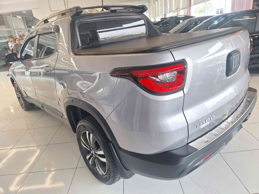 fiat toro 1.3 turbo 270 flex freedom at6 4p automatico 20251