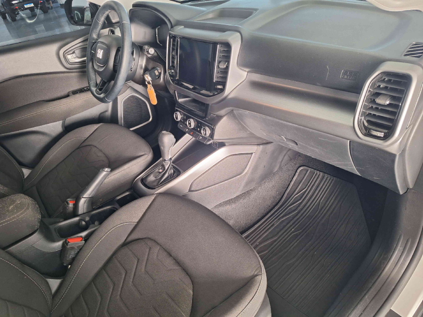 fiat toro 1.3 turbo 270 flex freedom at6 4p automatico 20243