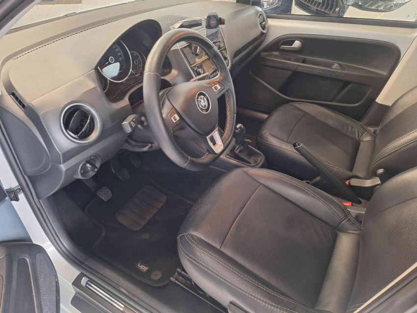 volkswagen up 1.0 170 tsi total flex connect 4p manual 20205