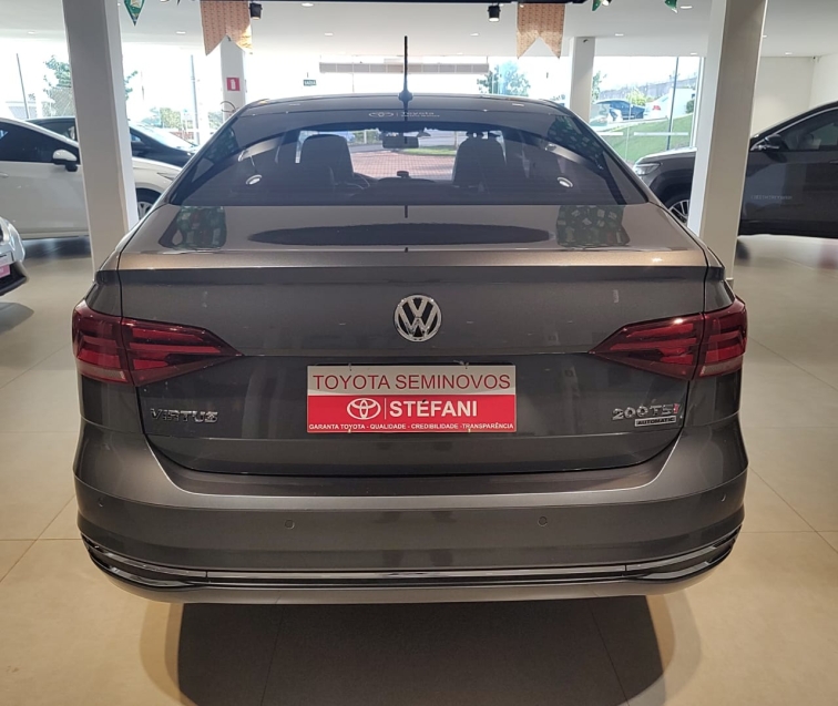 volkswagen virtus 1.0 200 tsi highline automatico flex 4p 2018