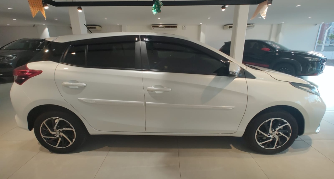 toyota yaris 1.5 16v flex xls connect multidrive 4p automatico 2023