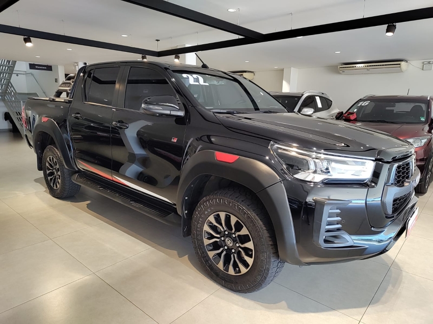 toyota hilux 2.8 d-4d turbo diesel cd gr-s 4x4 automatico 4p 2022