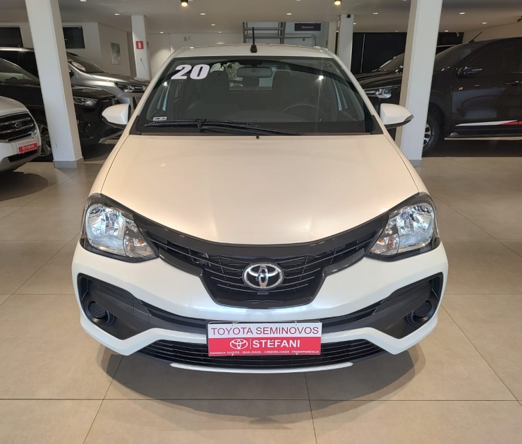 toyota etios 1.5 x plus 16v flex 4p automatico 2020 toyota etios 1.5 x plus 16v flex 4p automatico 2020