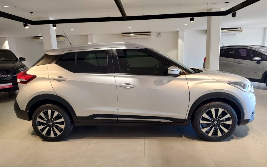 nissan kicks 1.6 16v flexstart sv 4p xtronic flex automatico 2021