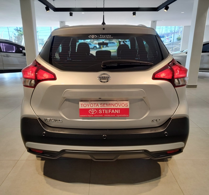 nissan kicks 1.6 16v flexstart sv 4p xtronic flex automatico 2021