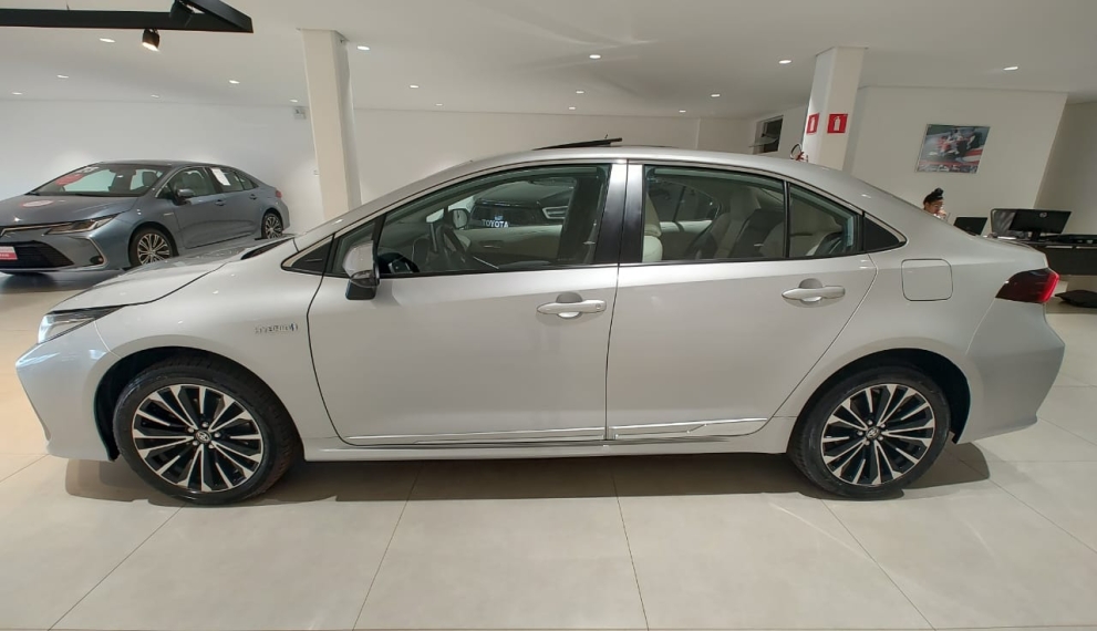 toyota corolla 1.8 vvt-i hybrid flex altis premium cvt hibrido 4p automatico 2024
