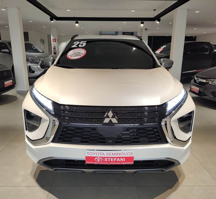 mitsubishi eclipse cross 1.5 mivec turbo gasolina gls cvt flex 4p automatico 2025