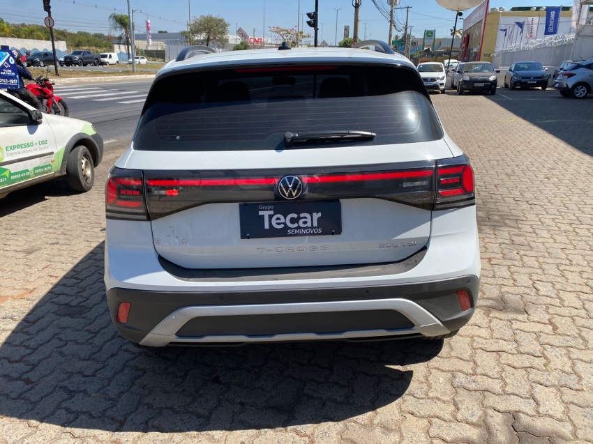 t cross tsi