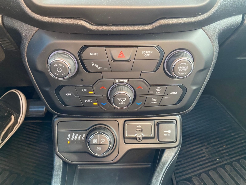 jeep renegade trailhawk
