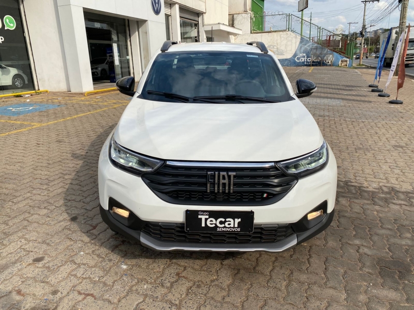 fiat strada 1.3 firefly flex volcano cd cvt 4p automatico 20241