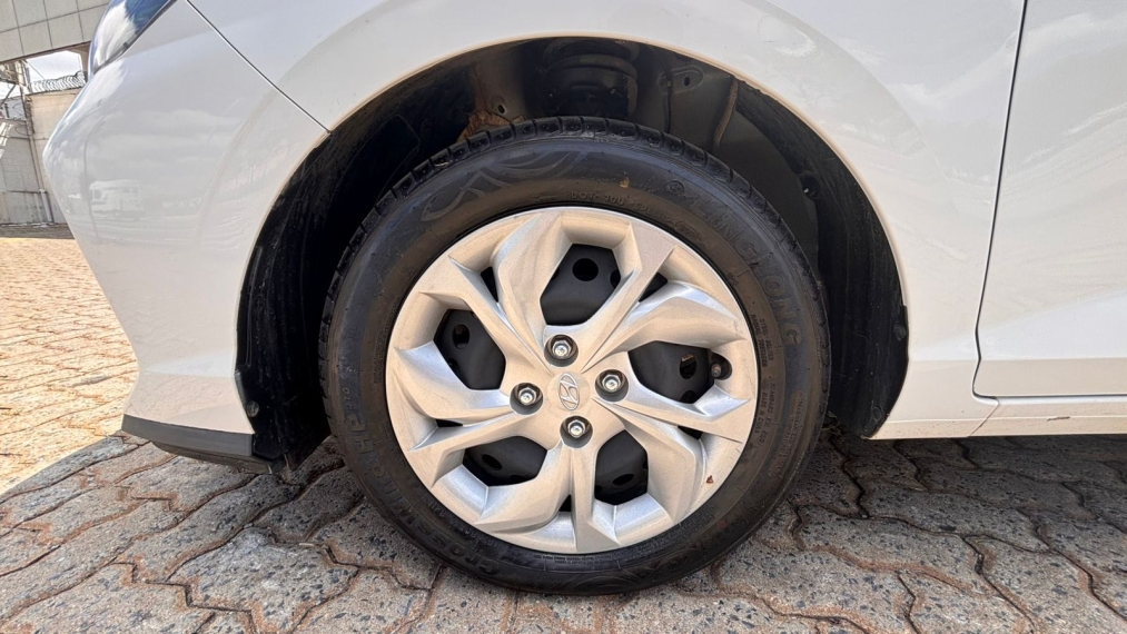 hb20s 1.0 comfort mt12