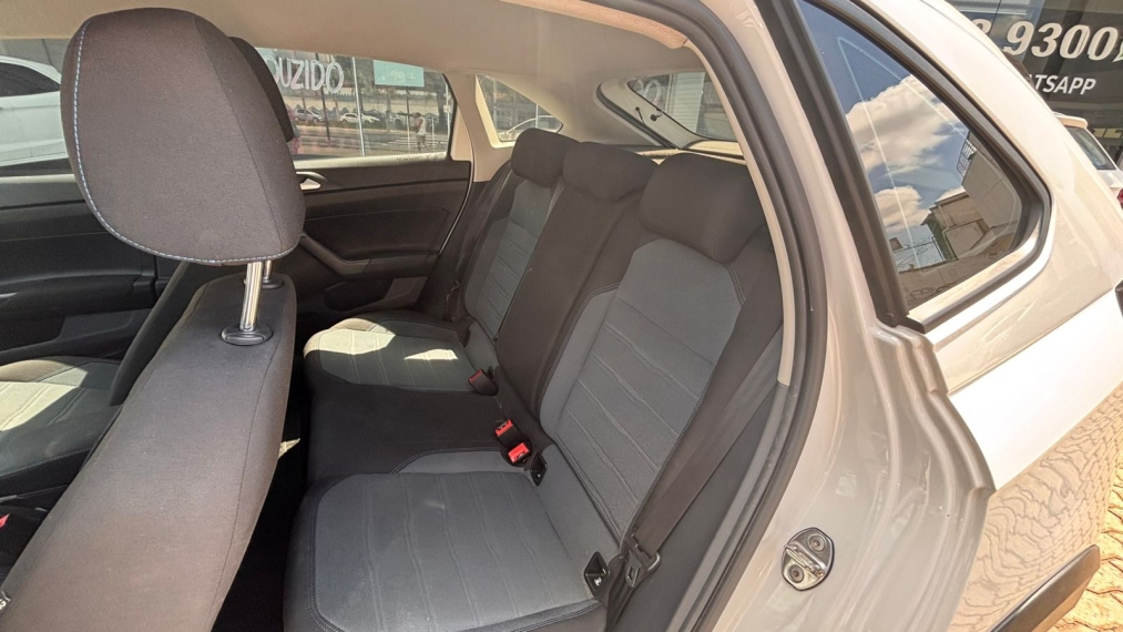 volkswagen nivus 1.0 200 tsi total flex comfortline automatico 4p 202310