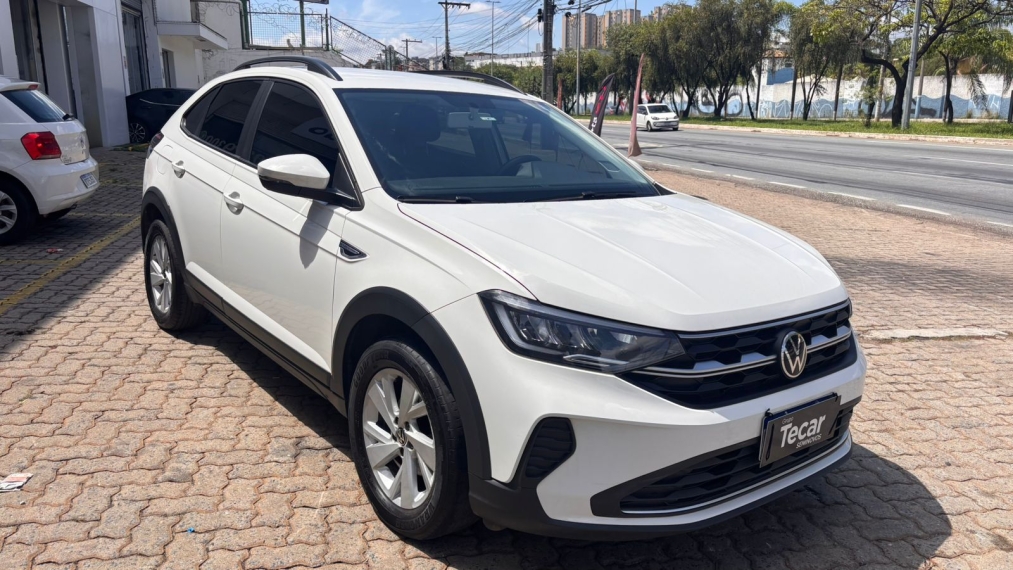 volkswagen nivus 1.0 200 tsi total flex comfortline automatico 4p 20232