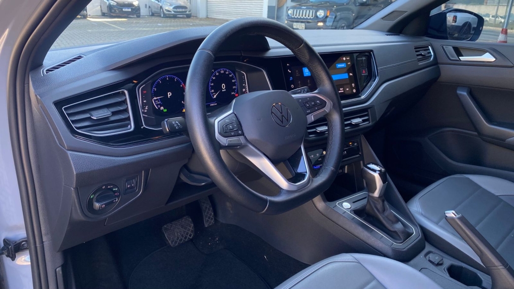 nivus highline 1.0 200 tsi at7