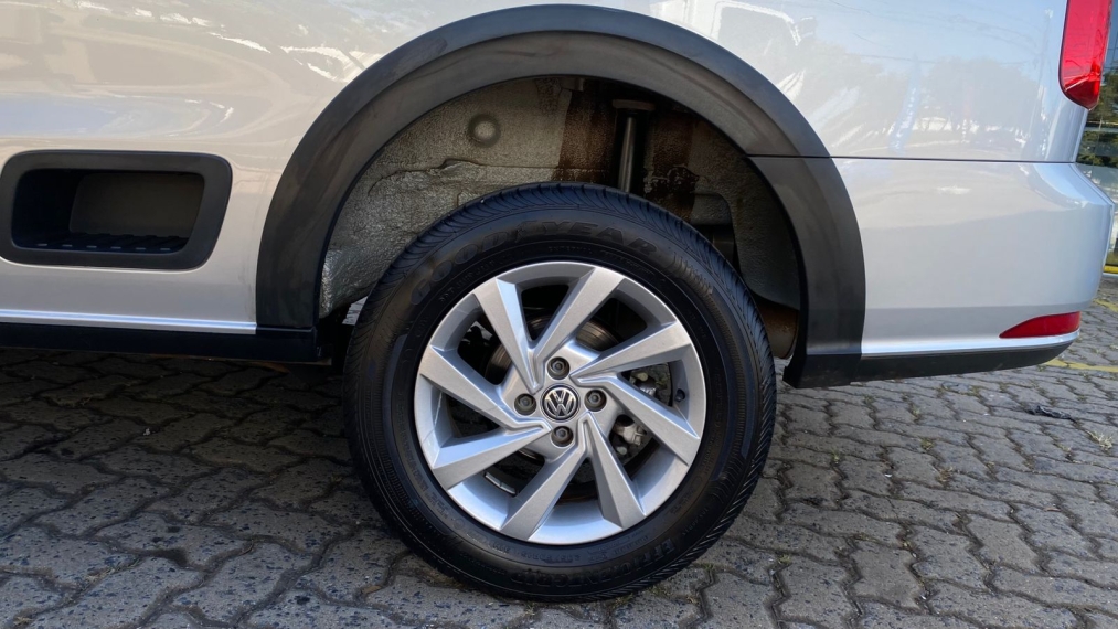 saveiro 1.6 8v trendline cs12