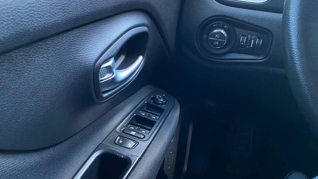 renegade 1.8 flex sport at12