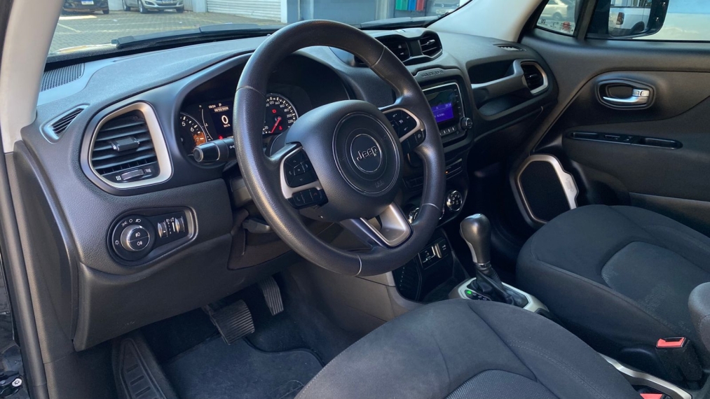 renegade 1.8 flex sport at9