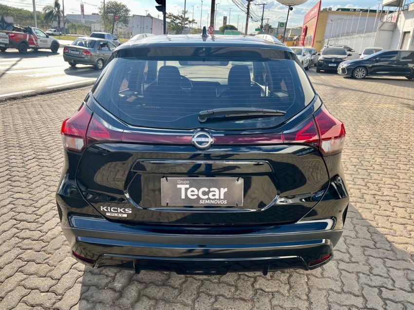 kicks sense 1.6 cvt5