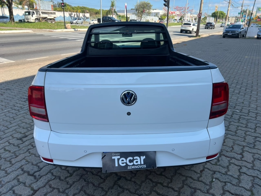 saveiro 1.6 cs9