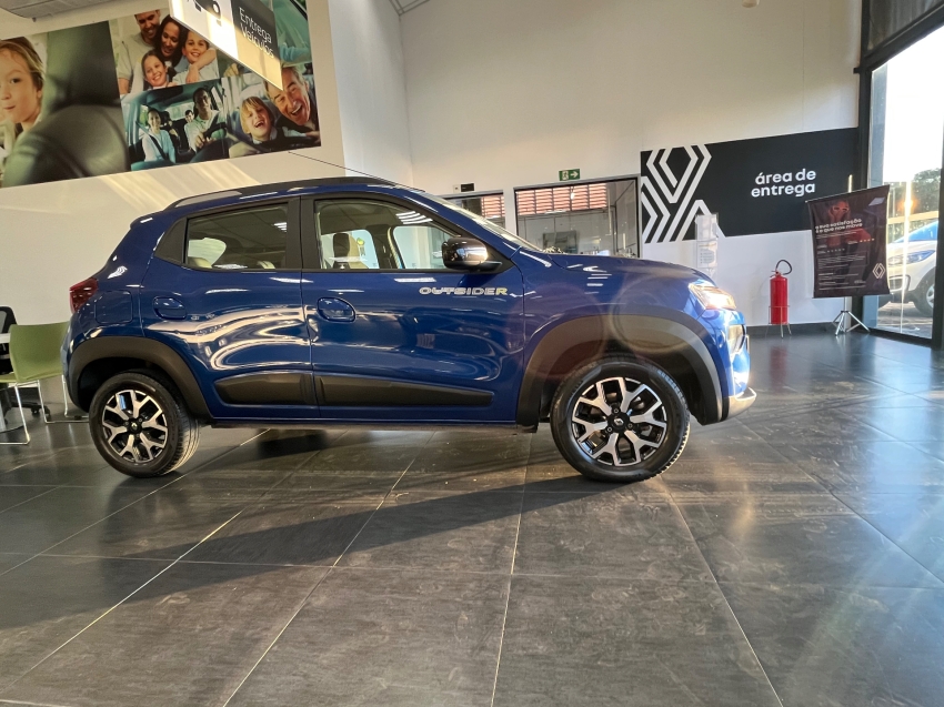 renault kwid 1.0 12v sce flex outsider manual 4p 2024
