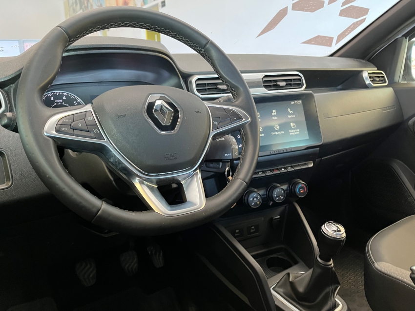 renault duster 1.6 16v sce flex intense manual.
