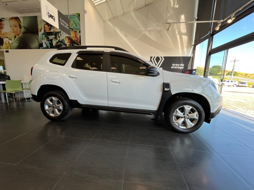 renault duster 1.6 16v sce flex intense manual.