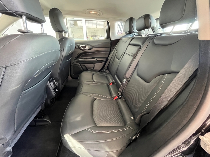 jeep compass 1.3 t270 turbo flex longitude at6 4p automatico 2023