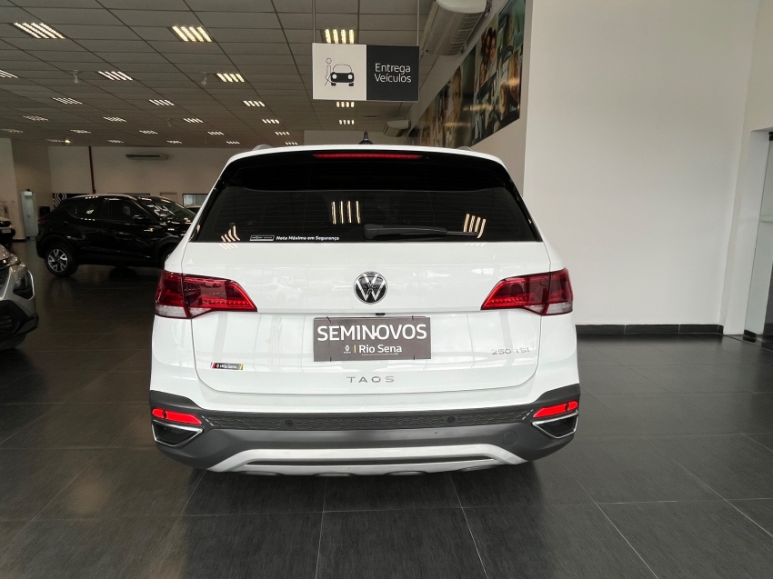 volkswagen taos 1.4 250 tsi total flex highline automatico 4p 2023