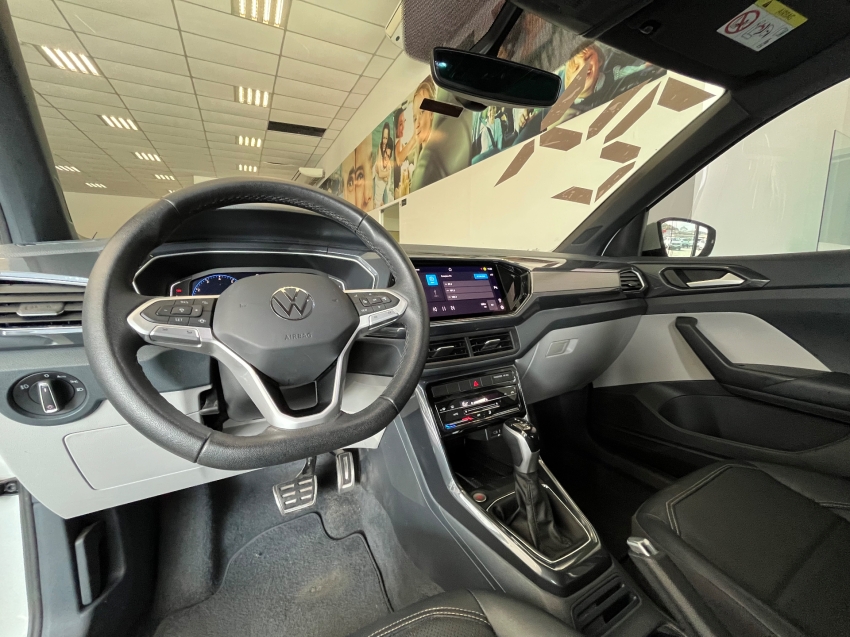 volkswagen t-cross 1.4 250 tsi total flex highline automatico 4p 2024