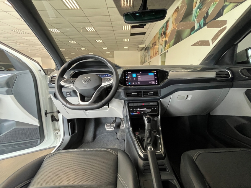 volkswagen t-cross 1.4 250 tsi total flex highline automatico 4p 2024