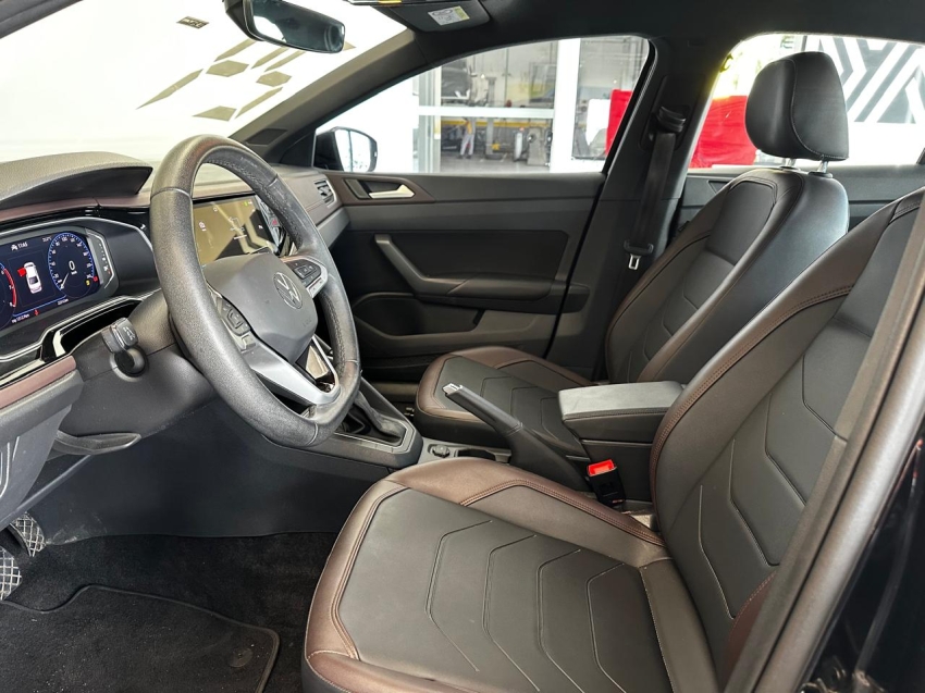 volkswagen virtus 1.0 200 tsi highline automatico flex 4p 2024