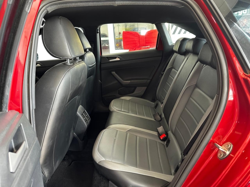 volkswagen nivus 1.0 200 tsi total flex highline automatico 4p 2024