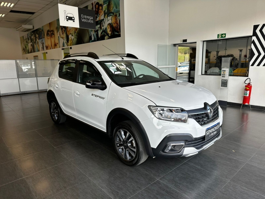 renault stepway 1.6 16v sce flex iconic x-tronic 4p automatico 2024