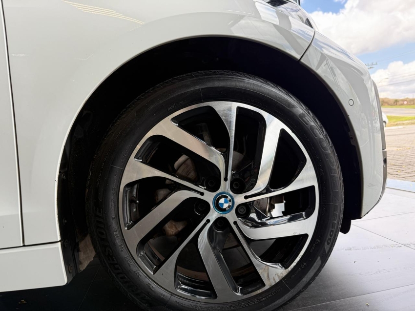 bmw i3 eletrico edrive bev full automatico 4p 202210