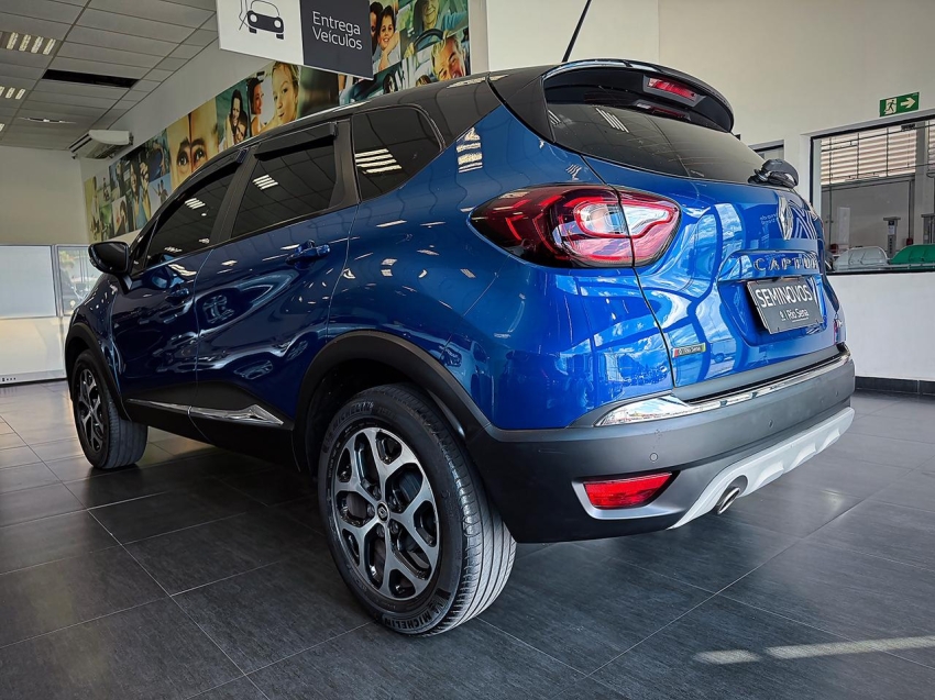 renault captur 1.3 tce flex intense x-tronic 5p automatico 202216