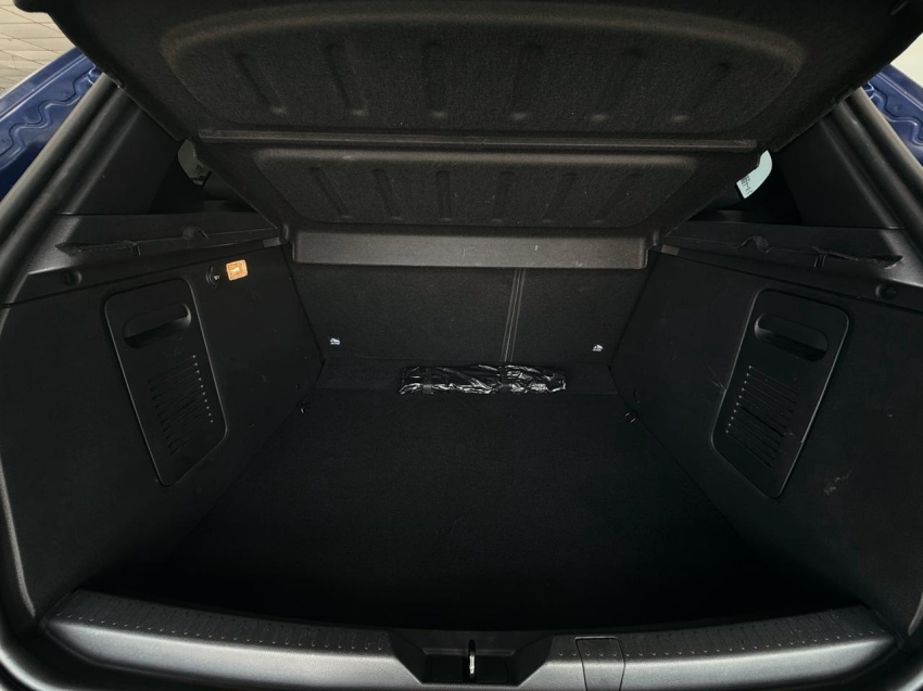 renault captur 1.3 tce flex intense x-tronic 5p automatico 20228