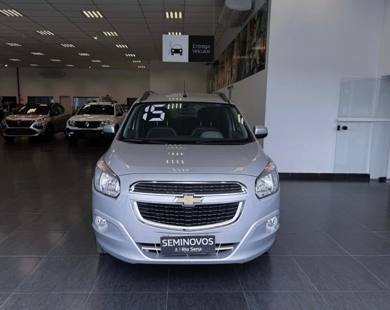 chevrolet spin 1.8 lt 8v flex 4p automatico 20151
