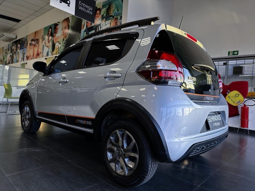 fiat mobi 1.0 evo flex trekking manual 5p 20247