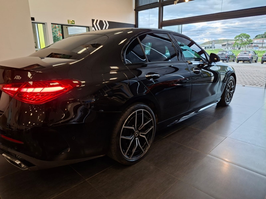 mercedes-benz c 300 2.0 eq boost hibrido amg line 9g-tronic 5p automatico 20258