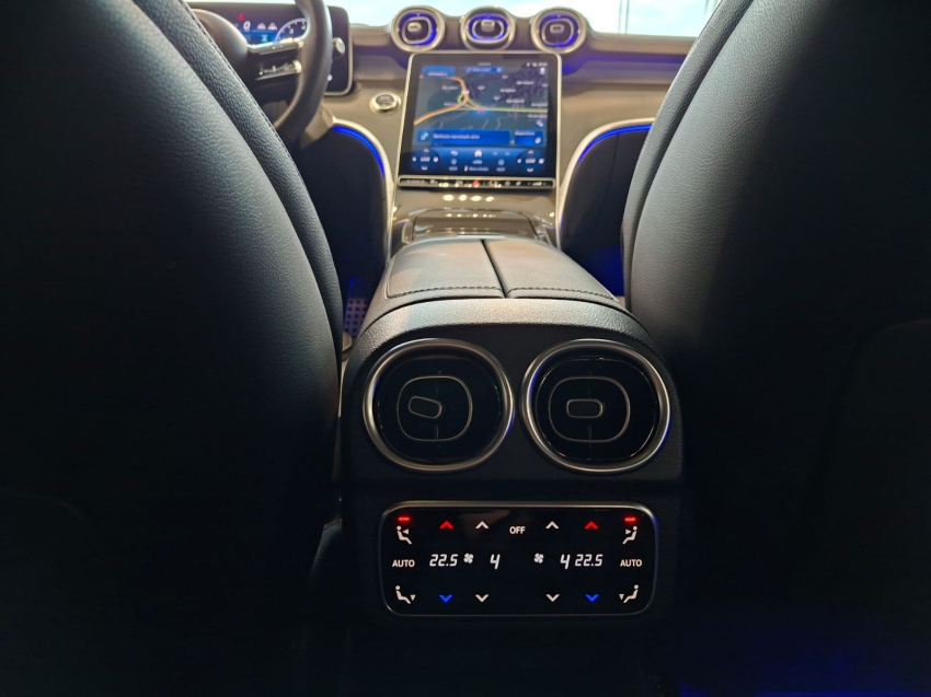 mercedes-benz c 300 2.0 eq boost hibrido amg line 9g-tronic 5p automatico 202522