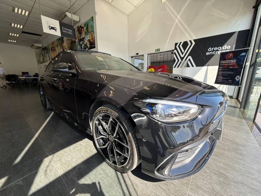 mercedes-benz c 300 2.0 eq boost hibrido amg line 9g-tronic 5p automatico 2025
