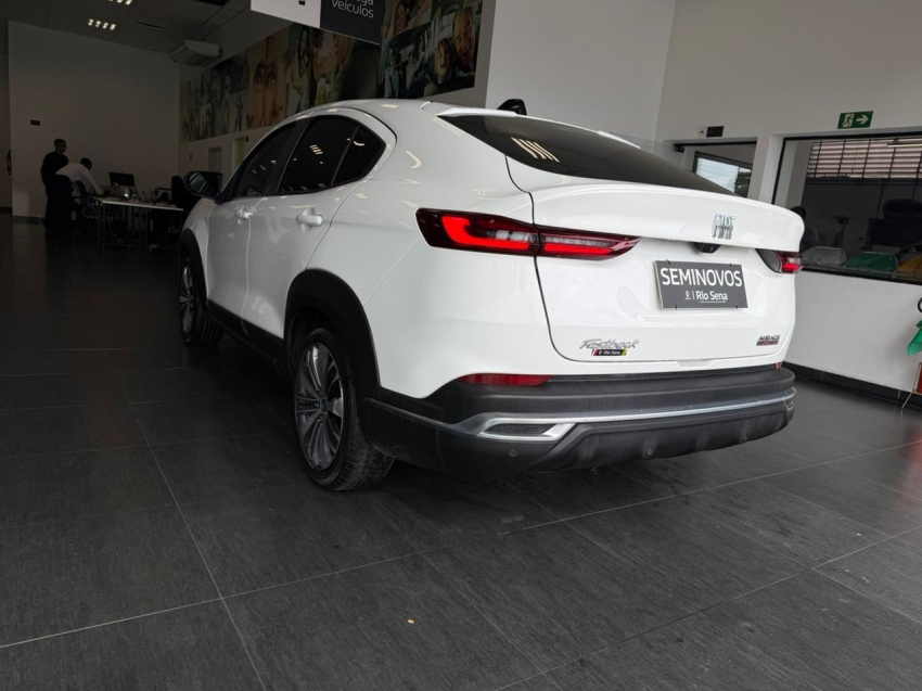 fastback 1.0 turbo 200 audace cvt3