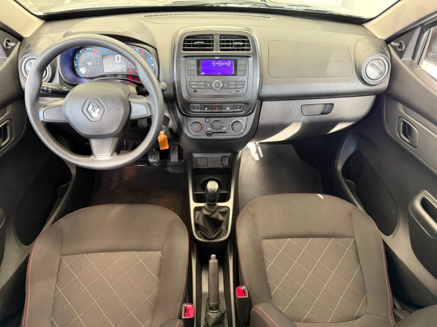 kwid zen 1.0 com apenas 9.000km11