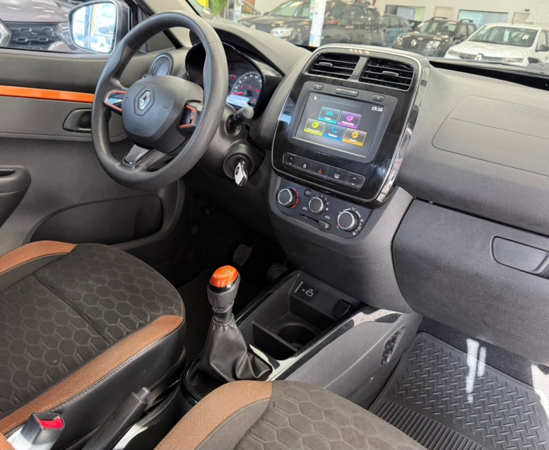 kwid outsider 1.0 flex 20229