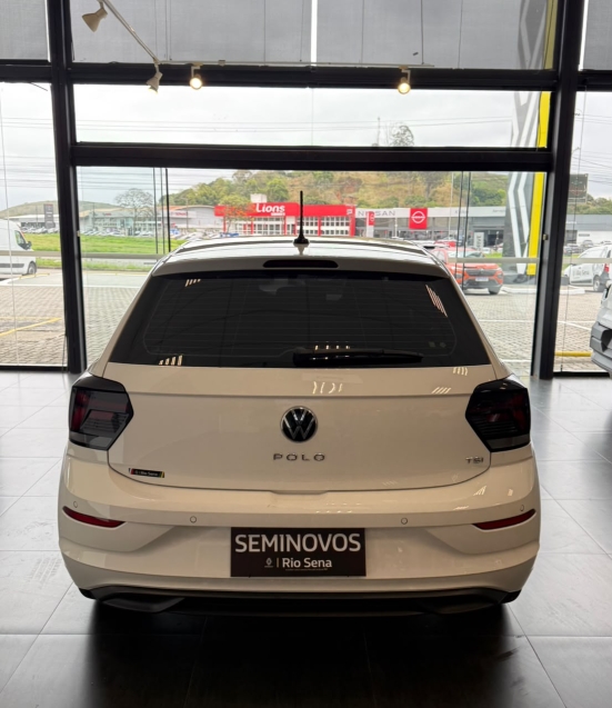 polo sense 1.0 tsi aut - apenas  6.000km7