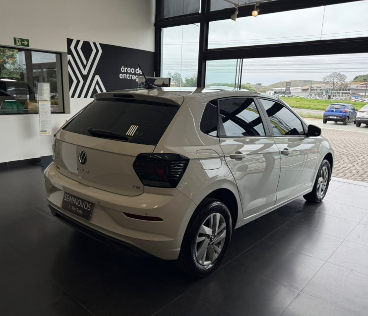 polo sense 1.0 tsi aut - apenas  6.000km5