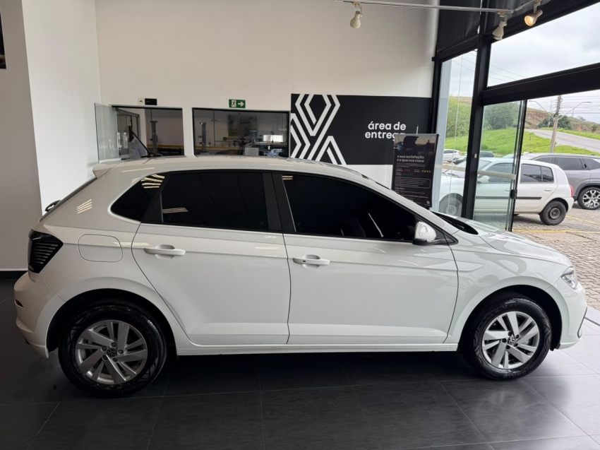 polo sense 1.0 tsi aut - apenas  6.000km4