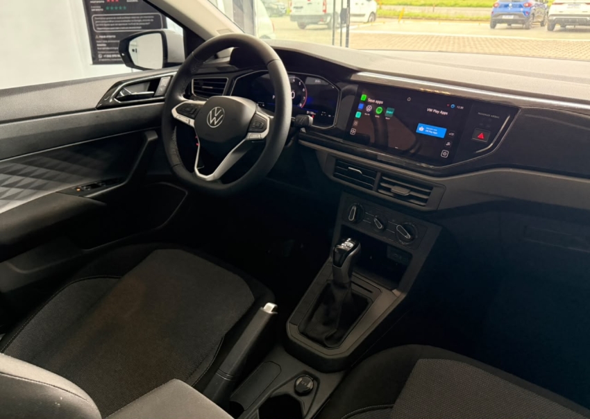 polo sense 1.0 tsi aut - apenas  6.000km13