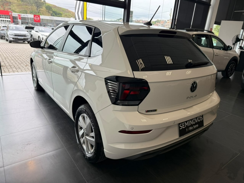 polo sense 1.0 tsi aut - apenas  6.000km6