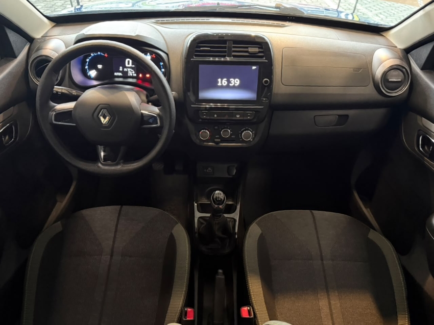 kwid outsider 1.0 2023 - apenas 26.000km12